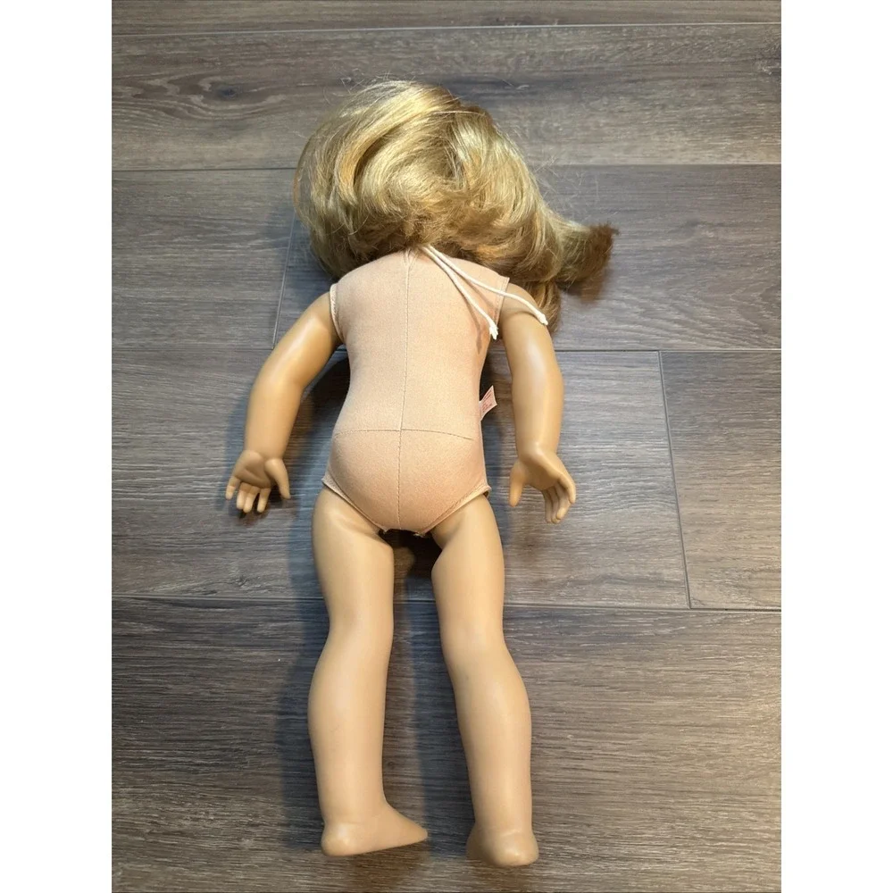 Rare American Girl Doll Nellie O'Malley 18